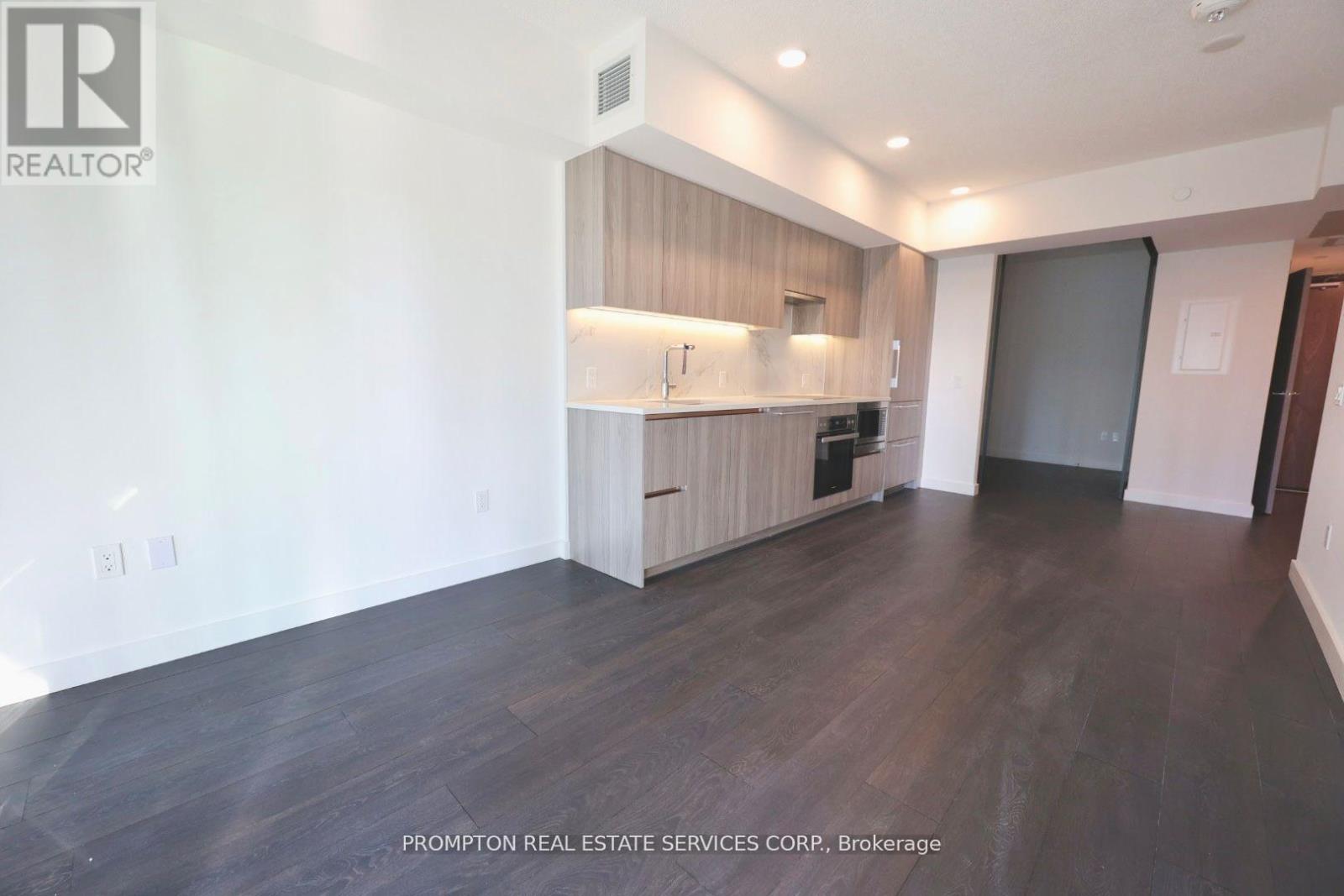 536 - 1 Concord Cityplace Way, Toronto, Ontario M5V 0X3 - Photo 3 - C13004760