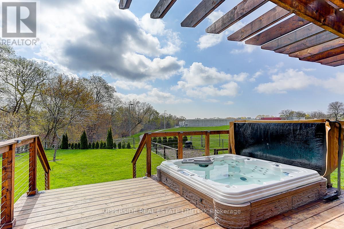 853 Capri Court, Oshawa, Ontario L1H 1S2 - Photo 40 - E13004786