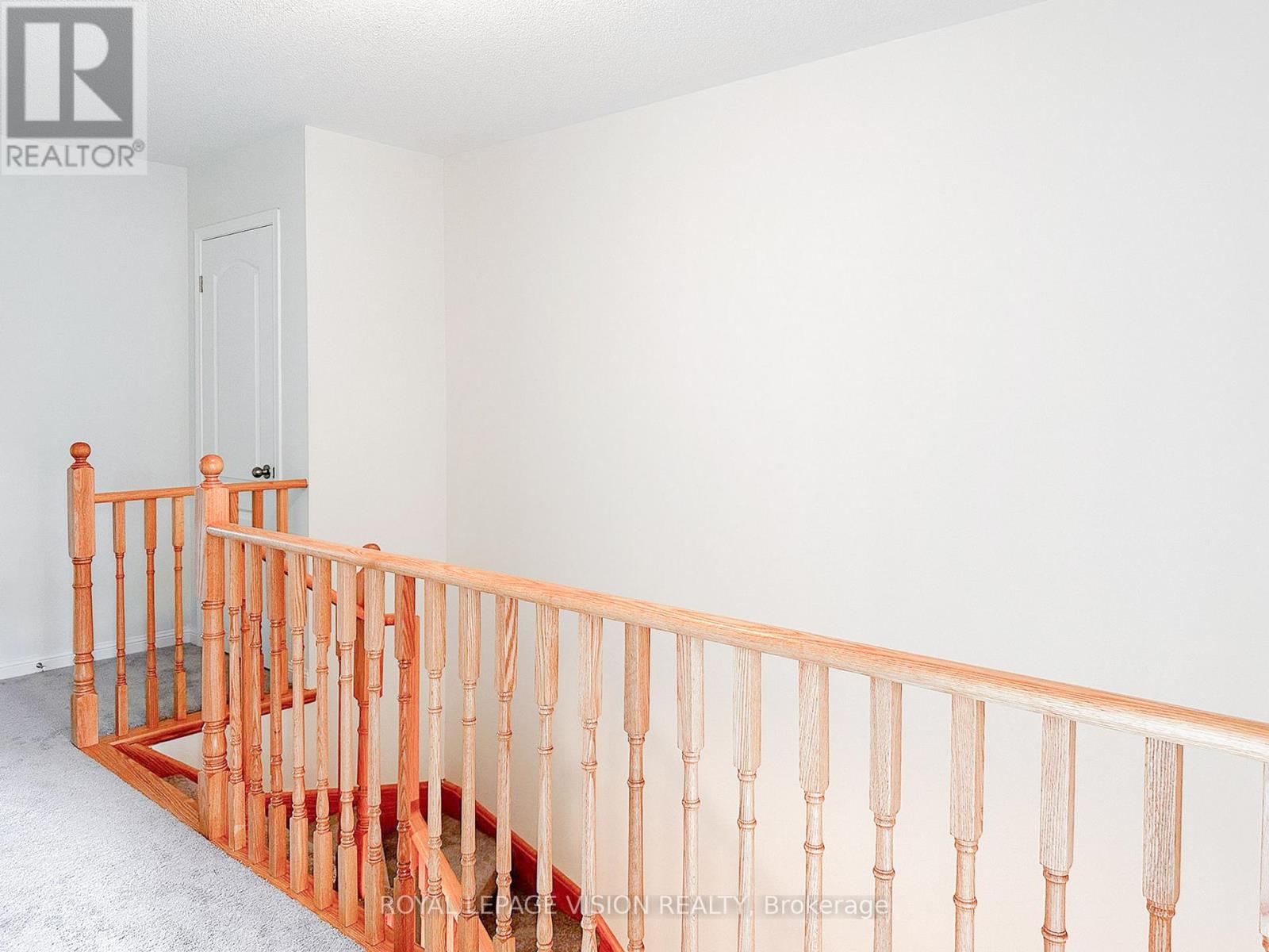 2611 Secreto Drive, Oshawa, Ontario  L1L 0S8 - Photo 6 - E12859970