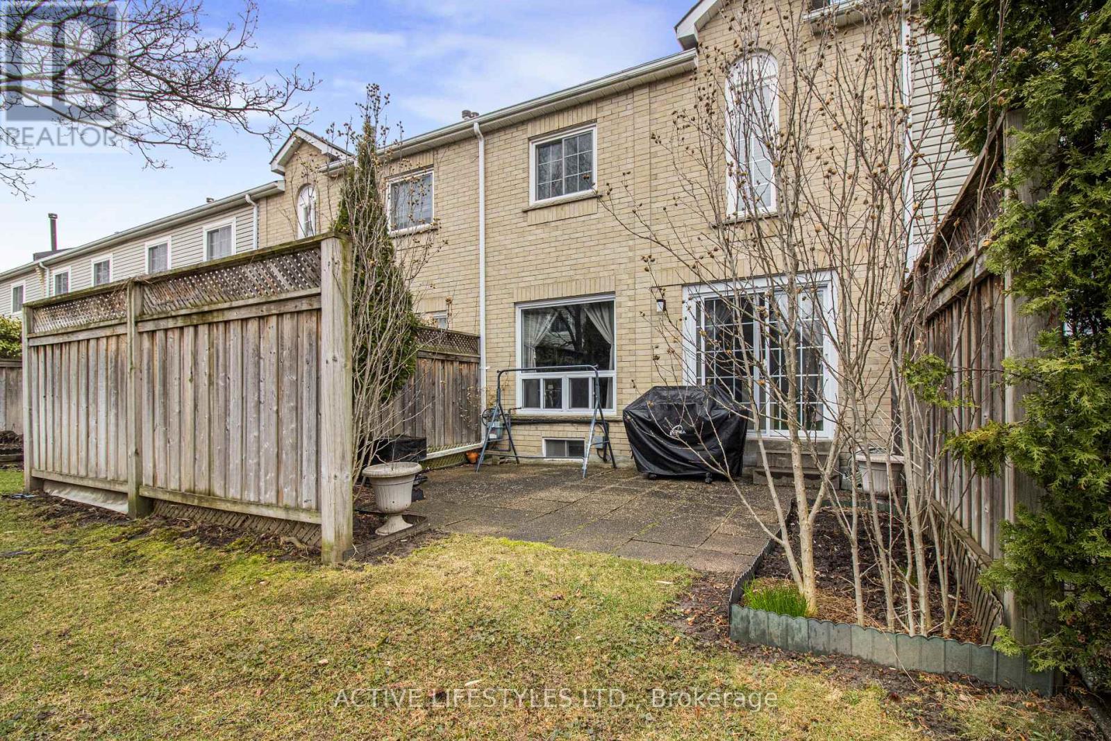 59 - 10 Hartnell Square, Brampton, Ontario  L6S 5W7 - Photo 11 - W13002548