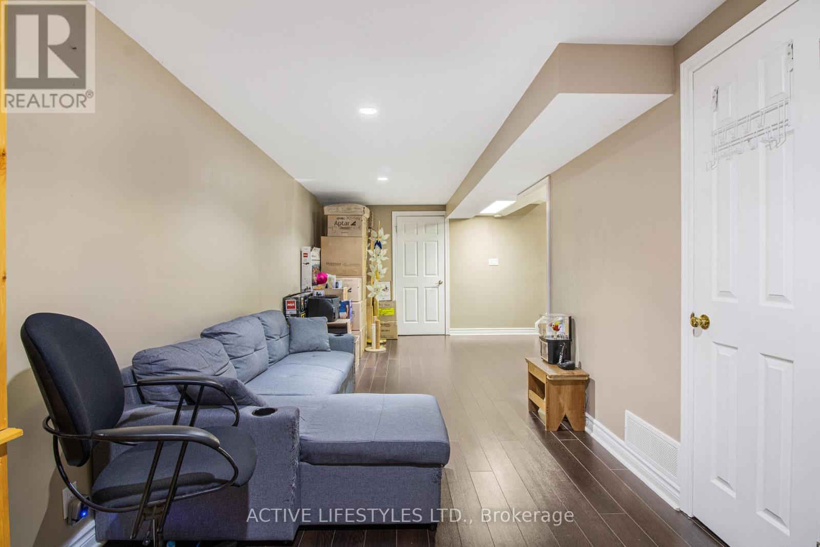 59 - 10 Hartnell Square, Brampton, Ontario  L6S 5W7 - Photo 6 - W13002548