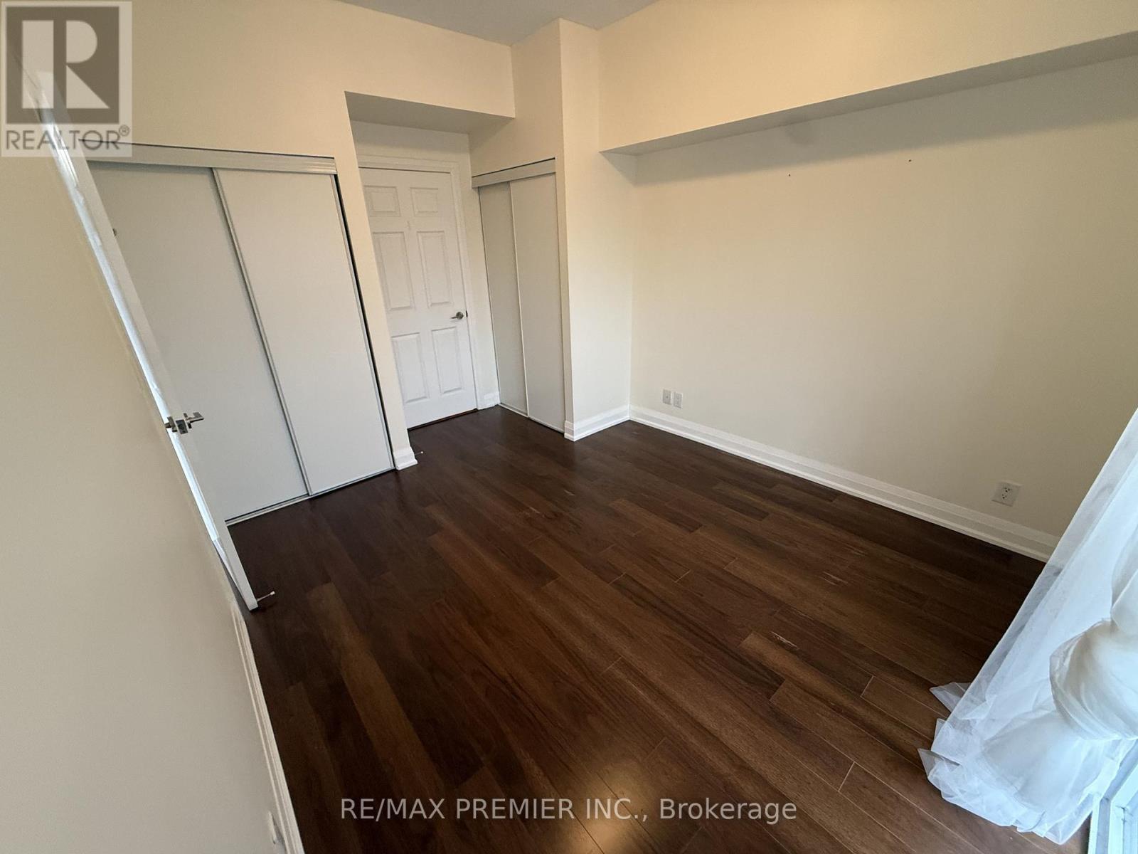 406 - 83 Woodbridge Avenue, Vaughan, Ontario  L4L 0C8 - Photo 9 - N13004758