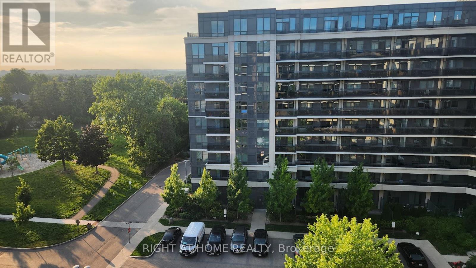 915 - 372 HIGHWAY 7 STREET E, Richmond Hill, Ontario