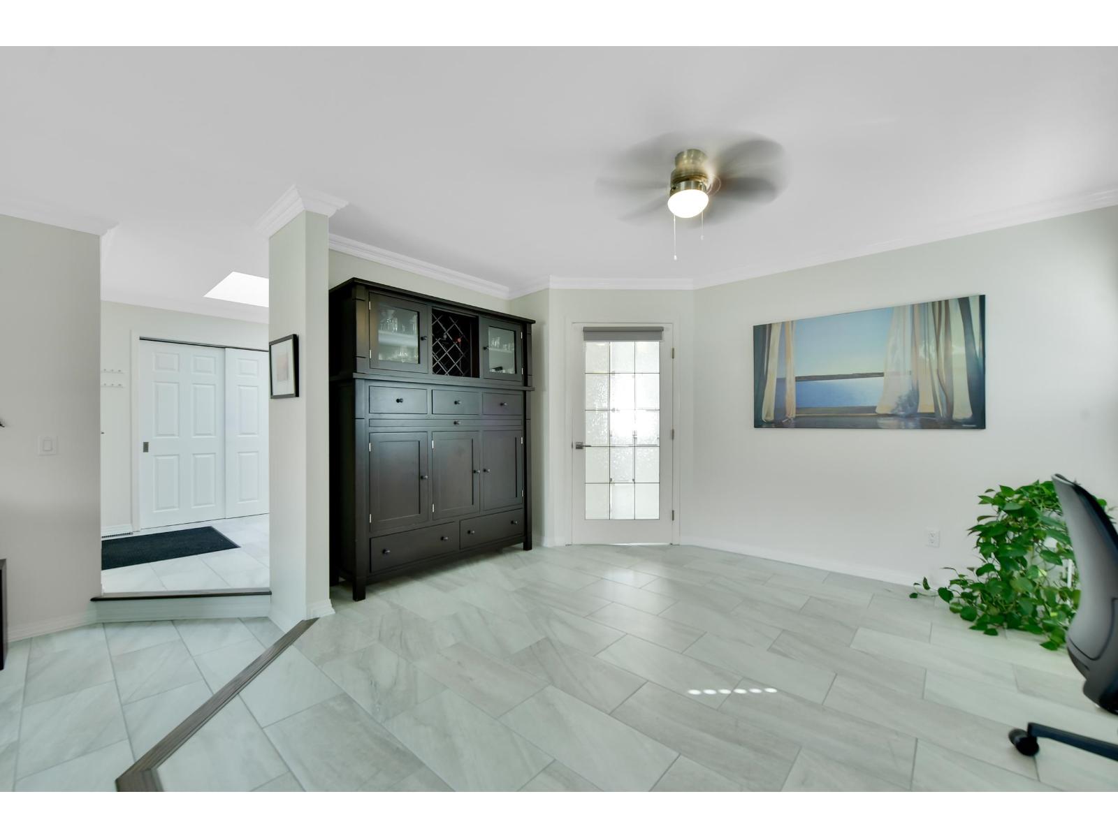 4870 209a Street, Langley, British Columbia  V3A 8A1 - Photo 9 - R3098288