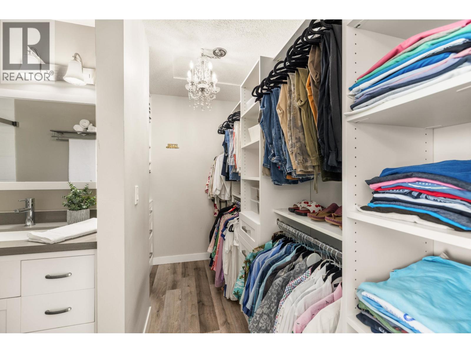 107 Star Crescent, New Westminster, British Columbia  V3M 6X6 - Photo 17 - R3102586