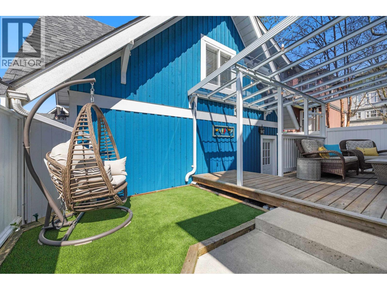 107 Star Crescent, New Westminster, British Columbia  V3M 6X6 - Photo 29 - R3102586