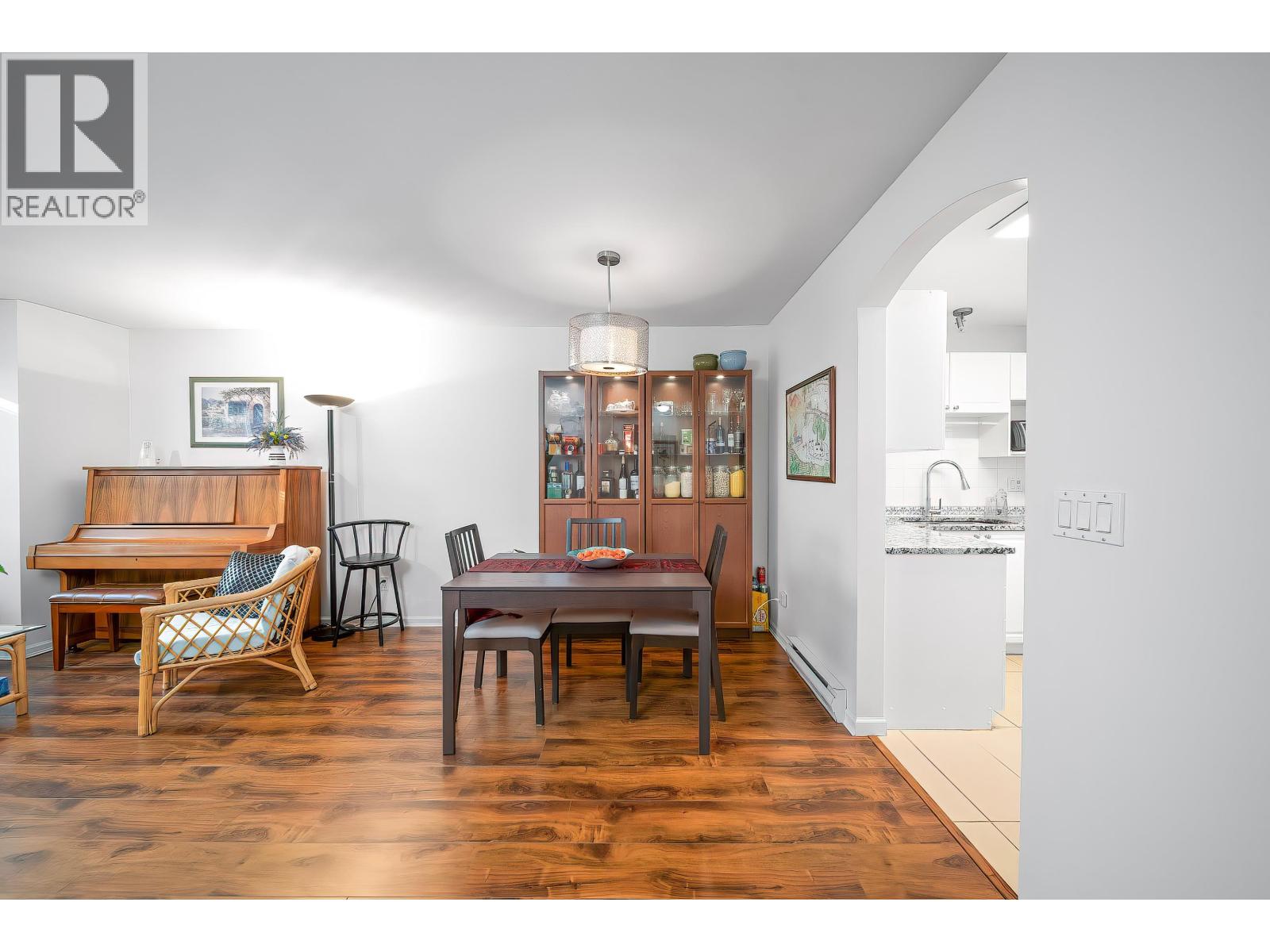 54 6577 Southoaks Crescent, Burnaby, British Columbia V5E 4J9 - Photo 10 - R3112195