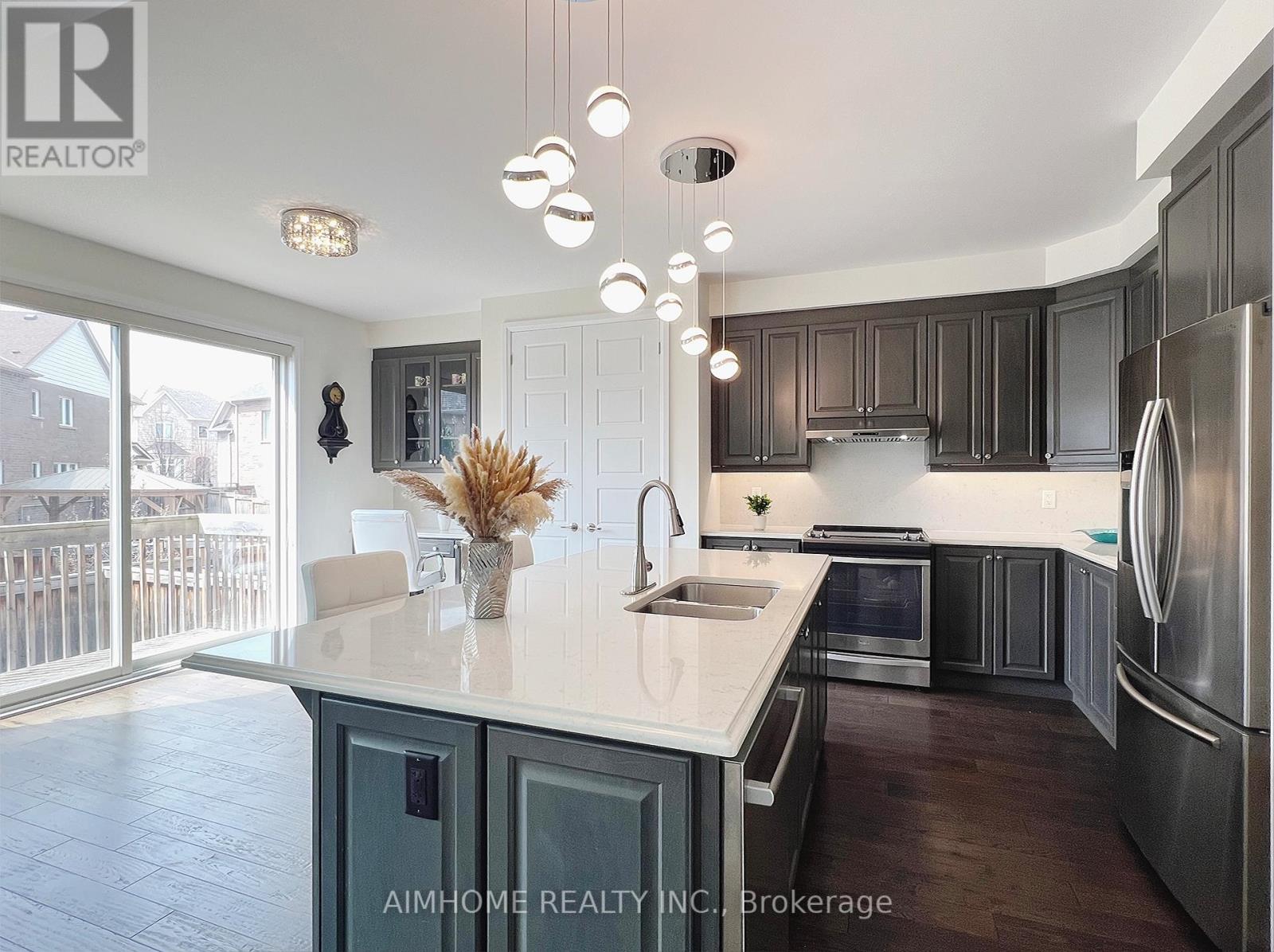 3154 Carding Mill Trail, Oakville, Ontario  L6M 0Z5 - Photo 17 - W13004788