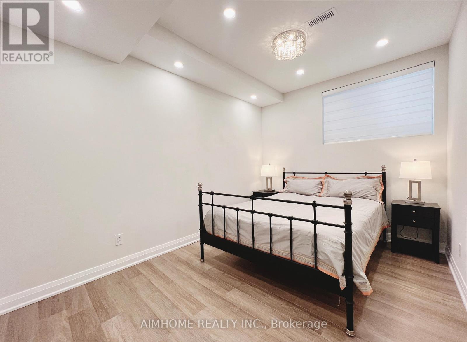 3154 Carding Mill Trail, Oakville, Ontario  L6M 0Z5 - Photo 45 - W13004788