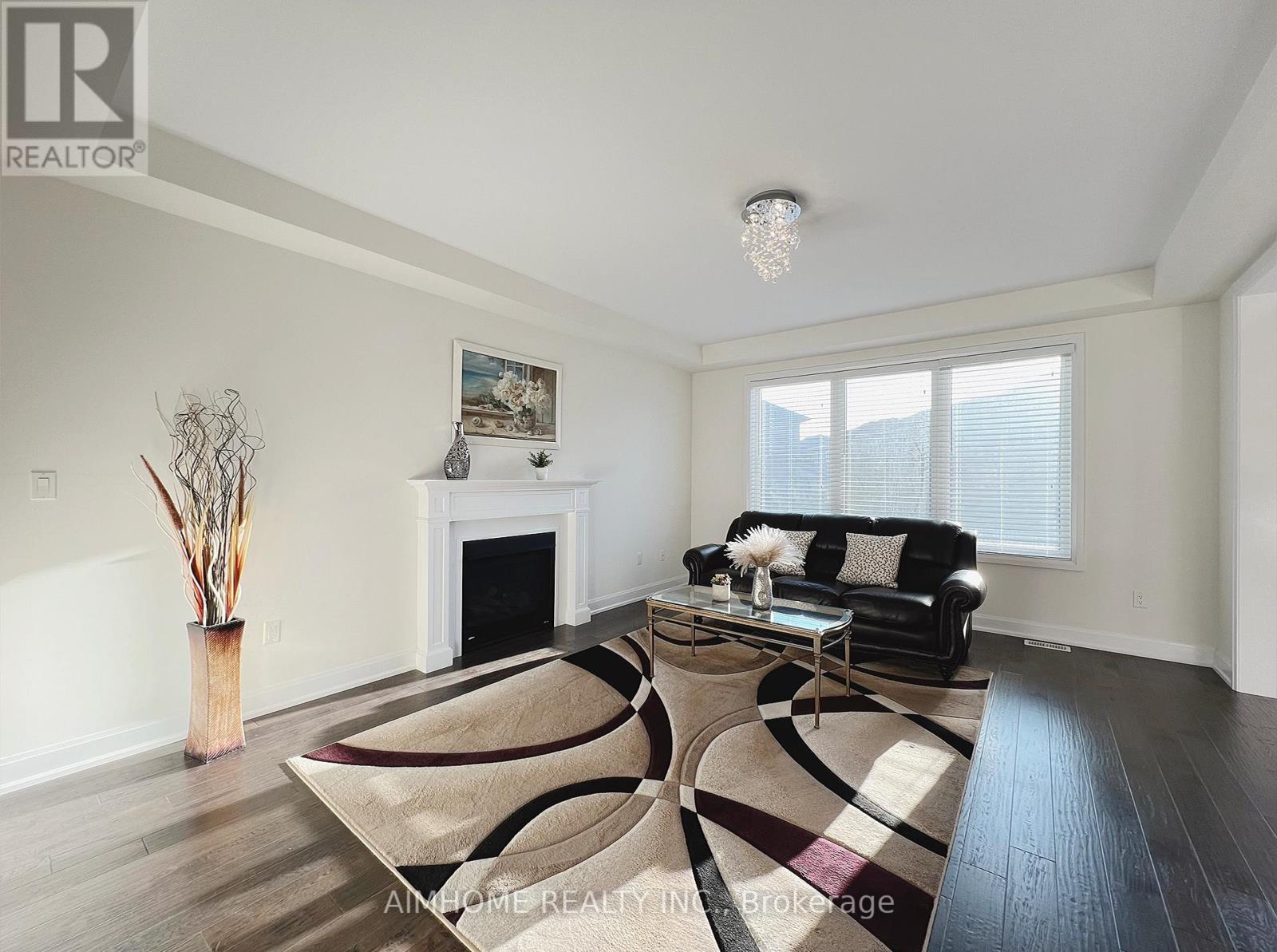 3154 Carding Mill Trail, Oakville, Ontario  L6M 0Z5 - Photo 8 - W13004788