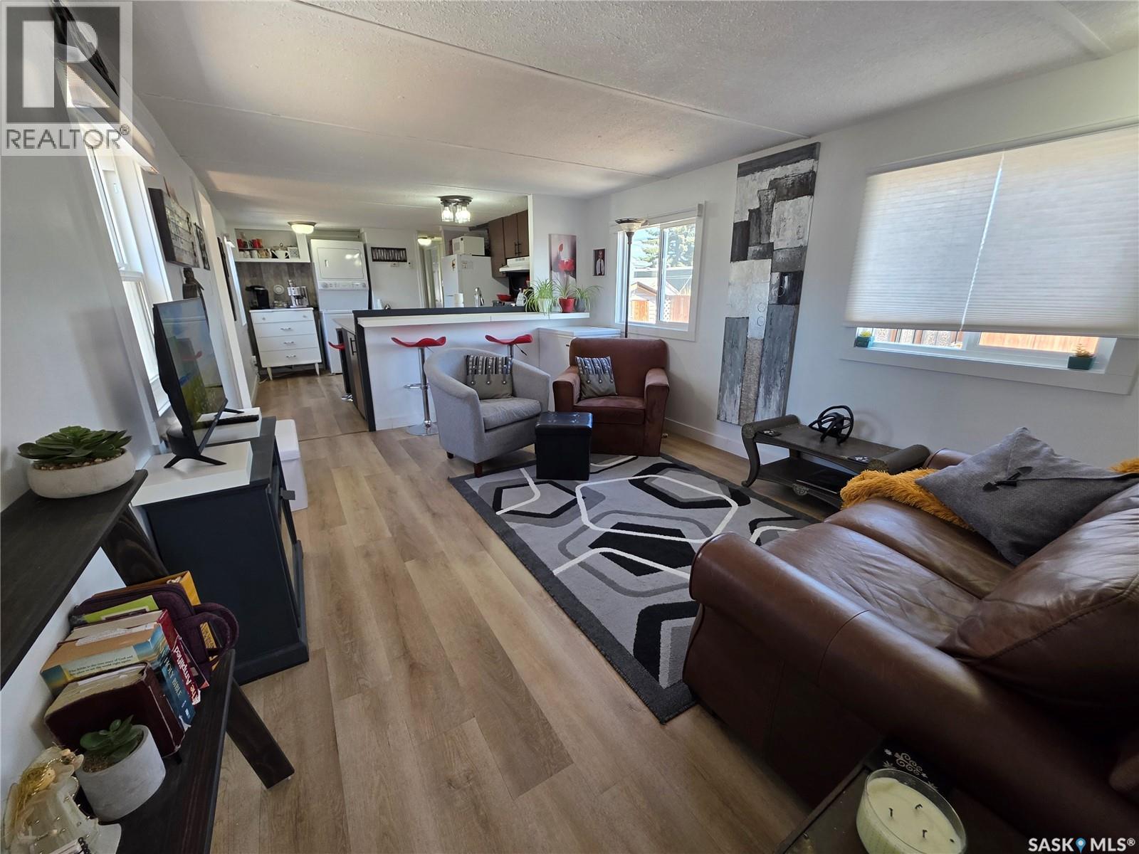 B12 73 Robert Street W, Swift Current, Saskatchewan  S9H 3S8 - Photo 9 - SK033052