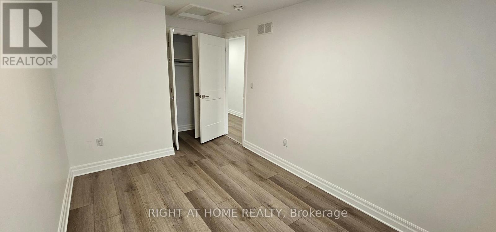 Upper - 7499 Marvel Drive, Niagara Falls, Ontario  L2H 3V8 - Photo 11 - X13004770