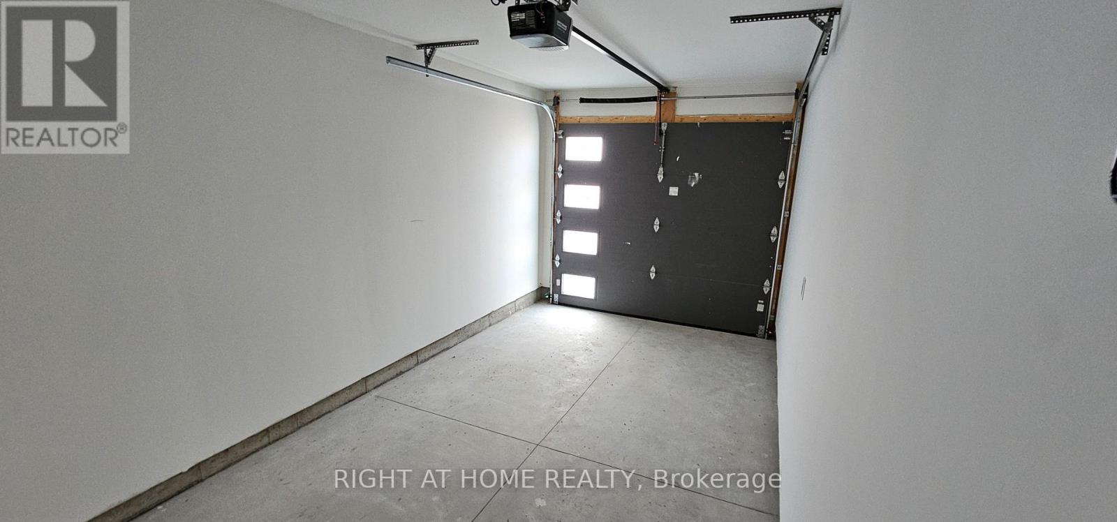 Upper - 7499 Marvel Drive, Niagara Falls, Ontario  L2H 3V8 - Photo 22 - X13004770