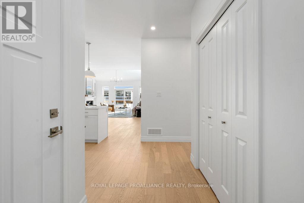 71 Seymour Street W, Centre Hastings, Ontario  K0K 2K0 - Photo 8 - X13004826