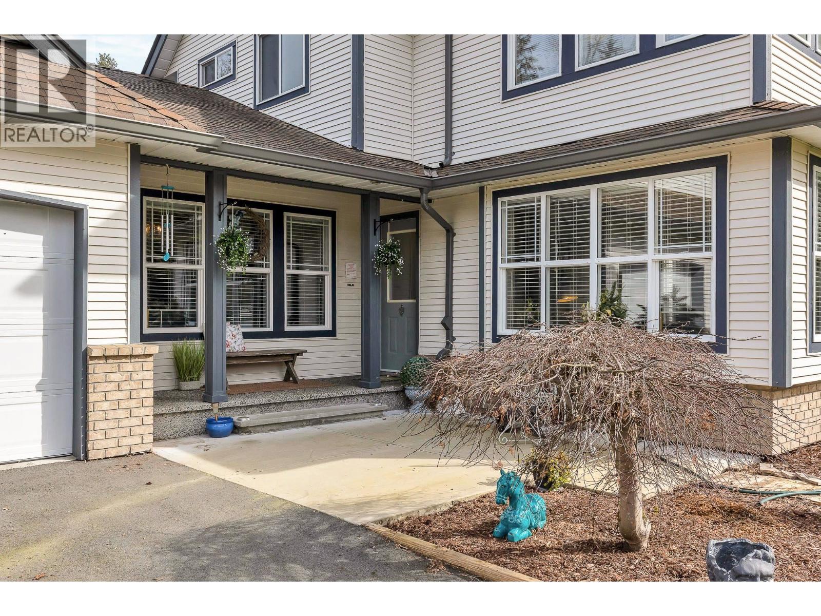 26497 126 Avenue, Maple Ridge, British Columbia  V2W 1C9 - Photo 3 - R3107037