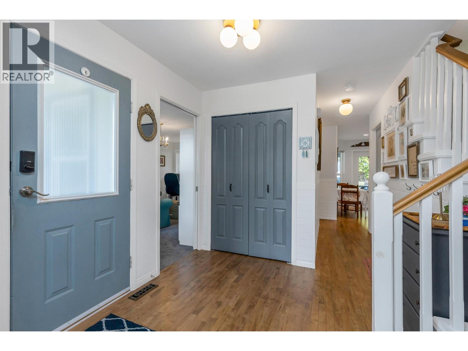 26497 126 Avenue, Maple Ridge, British Columbia  V2W 1C9 - Photo 4 - R3107037