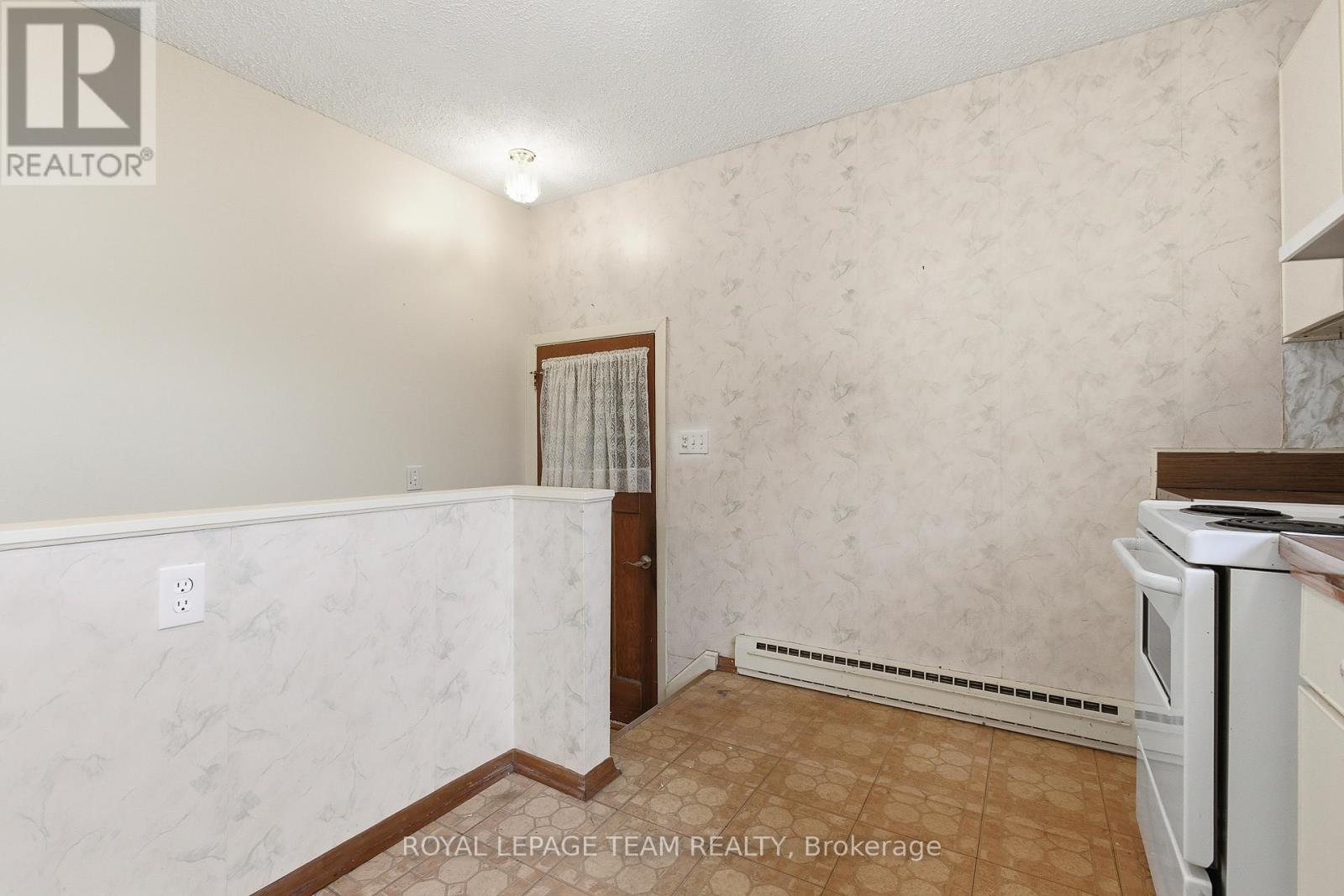 57 Sullivan Avenue, Ottawa, Ontario  K2G 1V1 - Photo 25 - X13003646