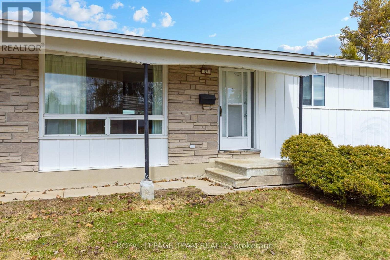 57 Sullivan Avenue, Ottawa, Ontario  K2G 1V1 - Photo 3 - X13003646