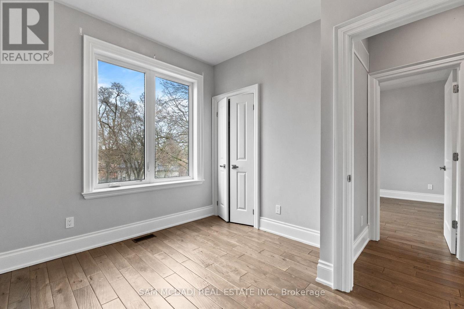 15 Old Oak Drive, Toronto, Ontario M9A 1A3 - Photo 18 - W13004640