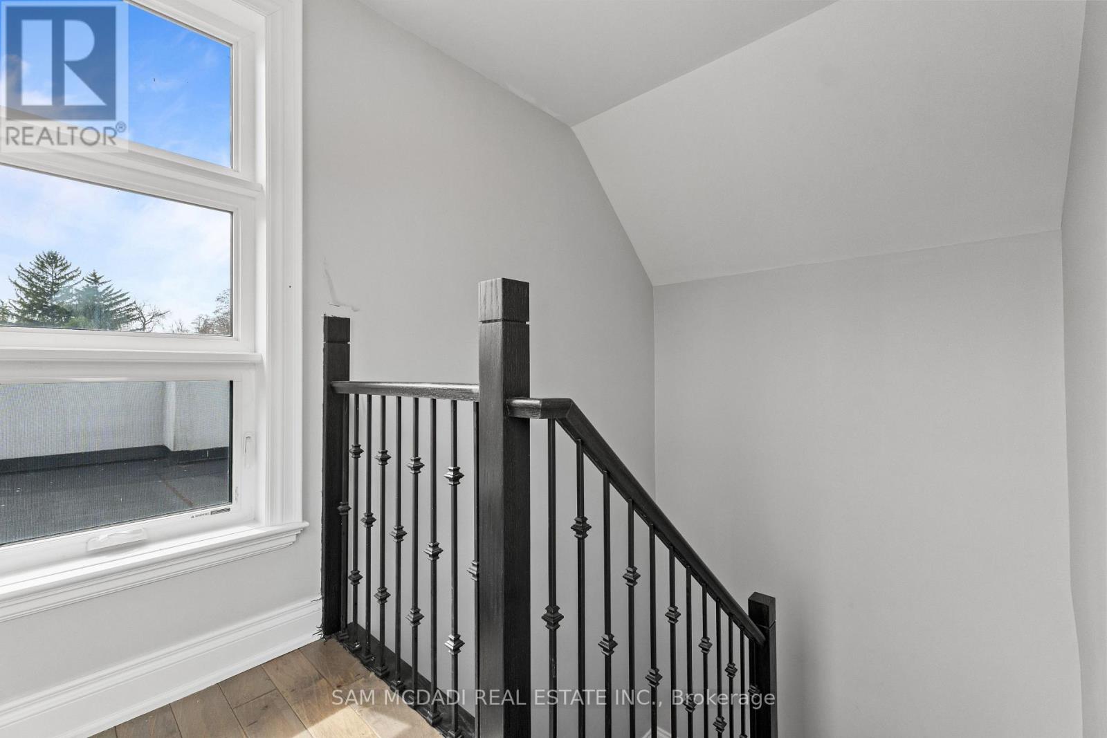 15 Old Oak Drive, Toronto, Ontario M9A 1A3 - Photo 22 - W13004640