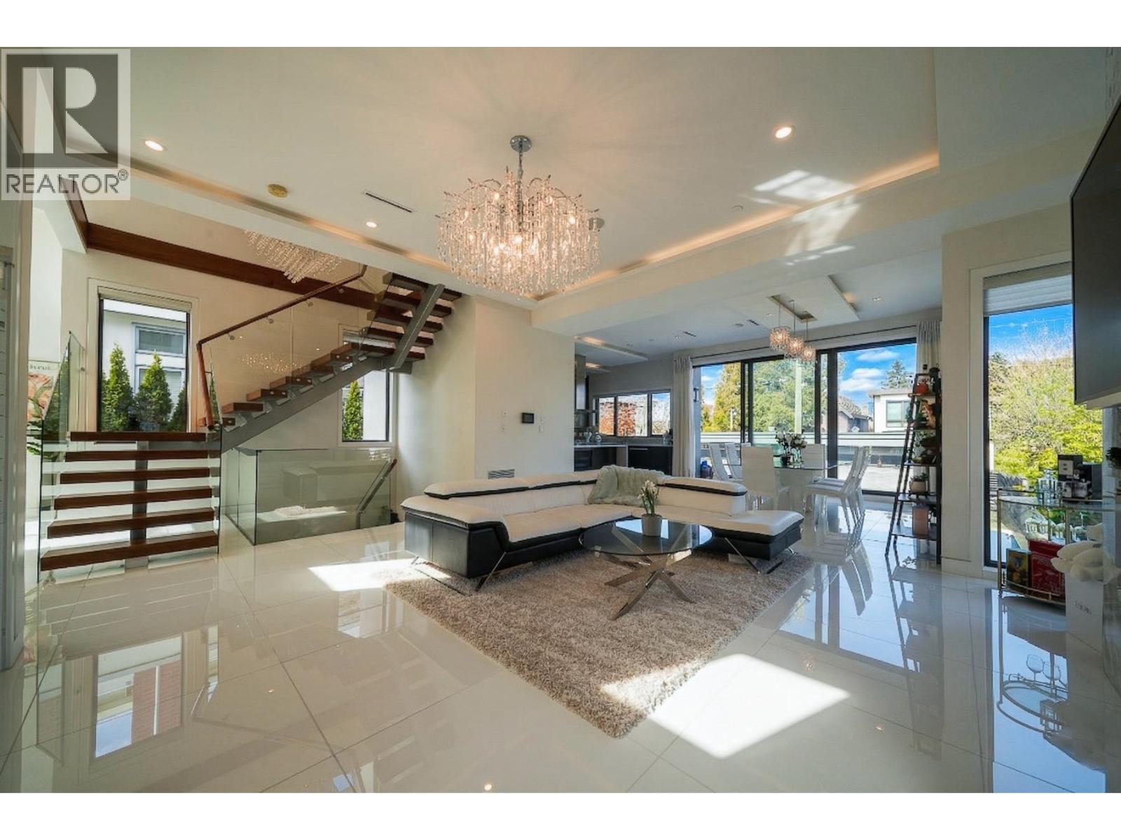 3011 W 27th Avenue, Vancouver, British Columbia  V6L 1W6 - Photo 8 - R3112140