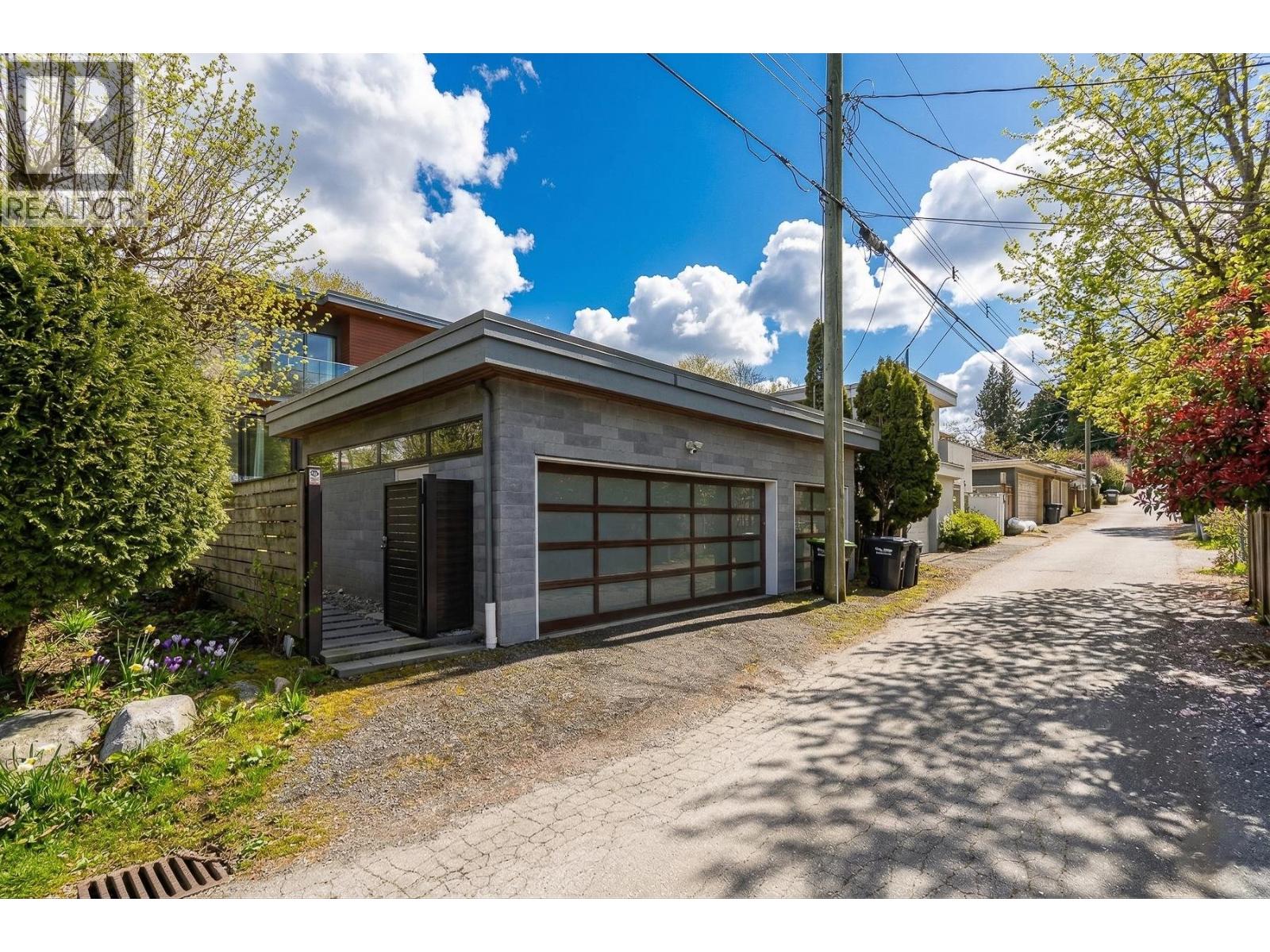 3011 W 27th Avenue, Vancouver, British Columbia  V6L 1W6 - Photo 38 - R3112140