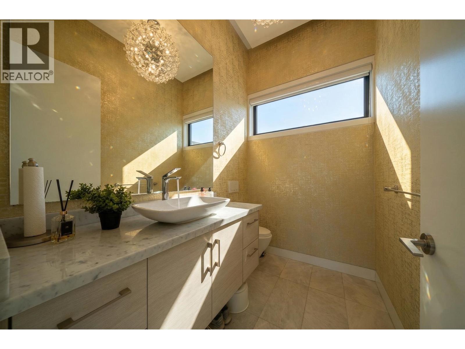 3011 W 27th Avenue, Vancouver, British Columbia  V6L 1W6 - Photo 18 - R3112140