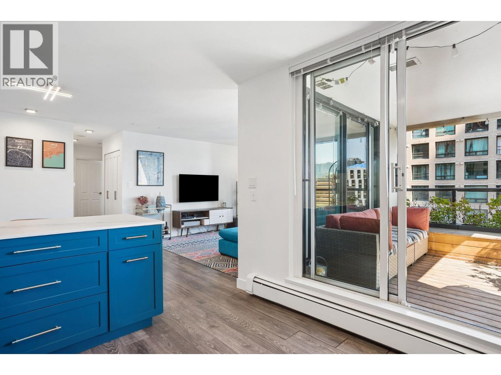 1604 1010 Burnaby Street, Vancouver, British Columbia  V6E 4L8 - Photo 12 - R3110300