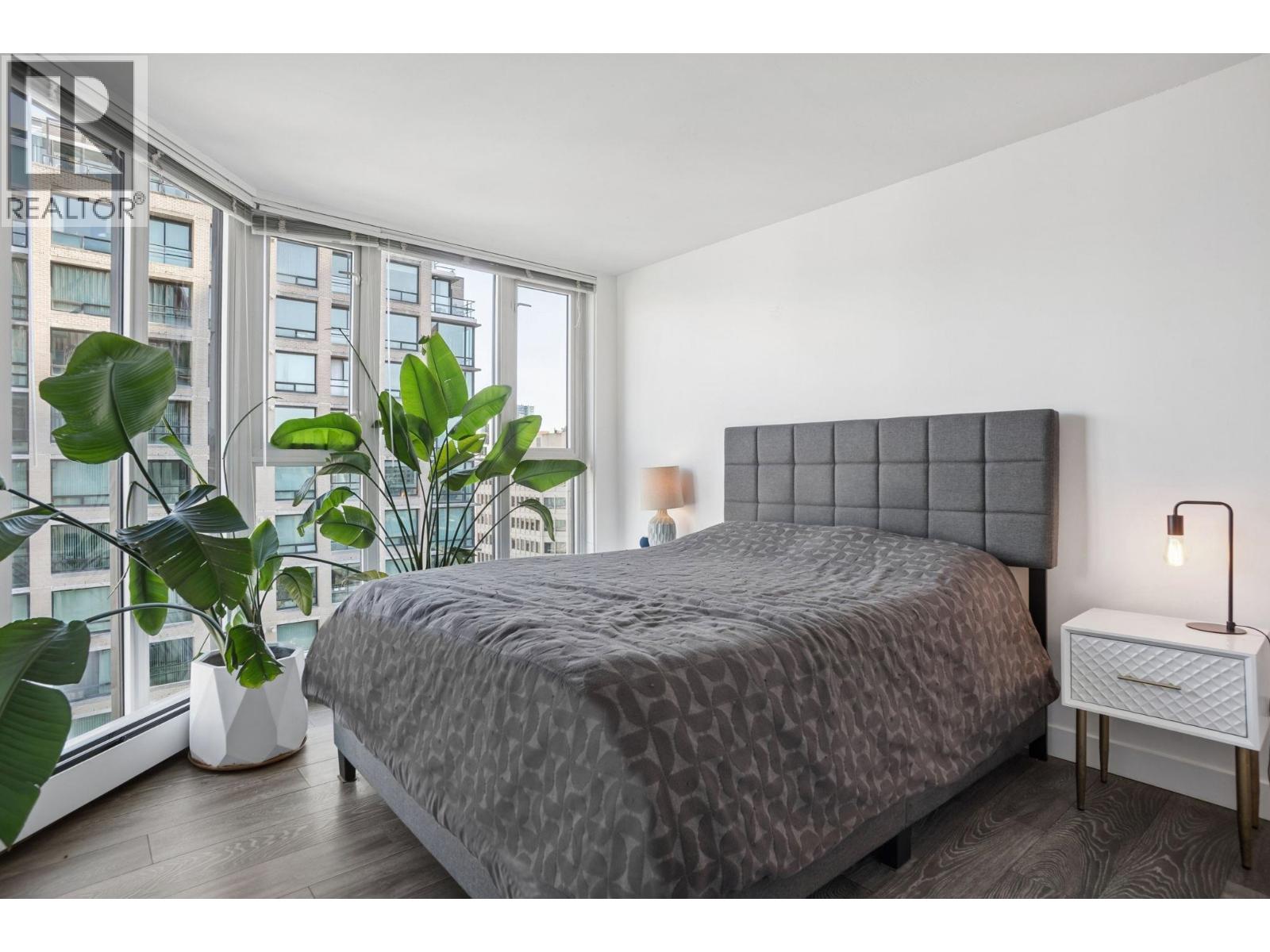 1604 1010 Burnaby Street, Vancouver, British Columbia  V6E 4L8 - Photo 15 - R3110300