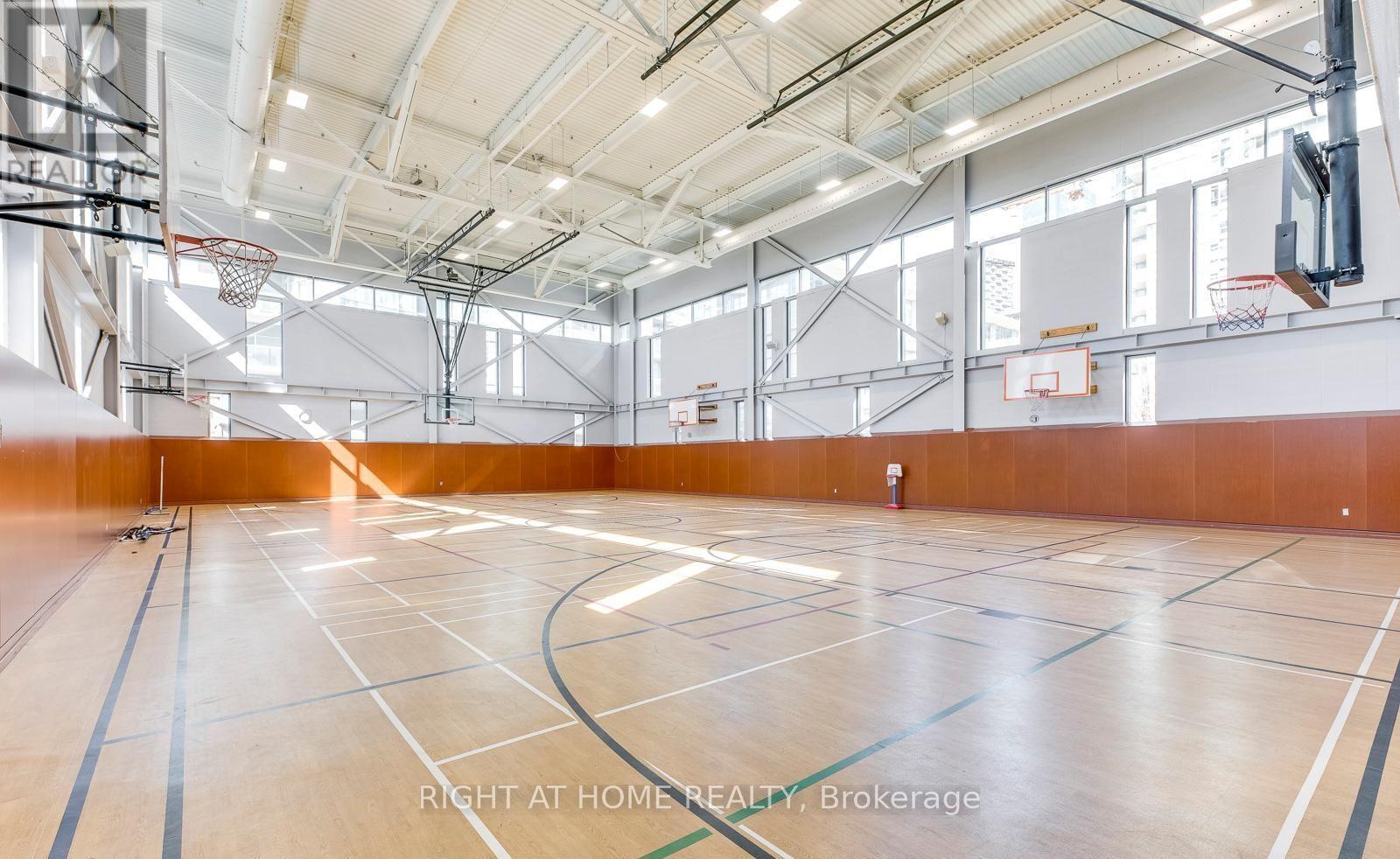 512 - 35 Mariner Terrace, Toronto, Ontario  M5V 3V9 - Photo 18 - C13004792