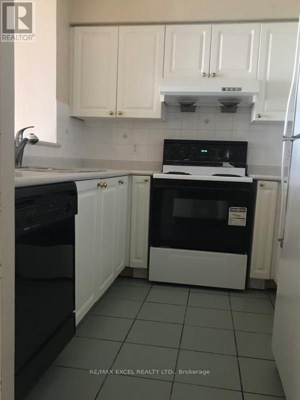 706 - 28 Pemberton Avenue, Toronto, Ontario  M2M 4L1 - Photo 7 - C13004798