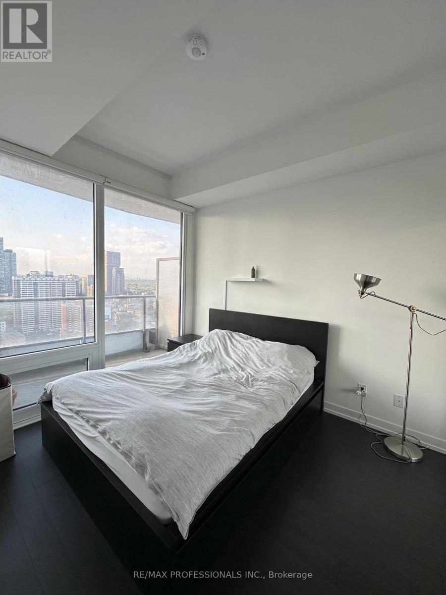 3511 - 85 Wood Street, Toronto, Ontario  M4Y 0E8 - Photo 9 - C13004810