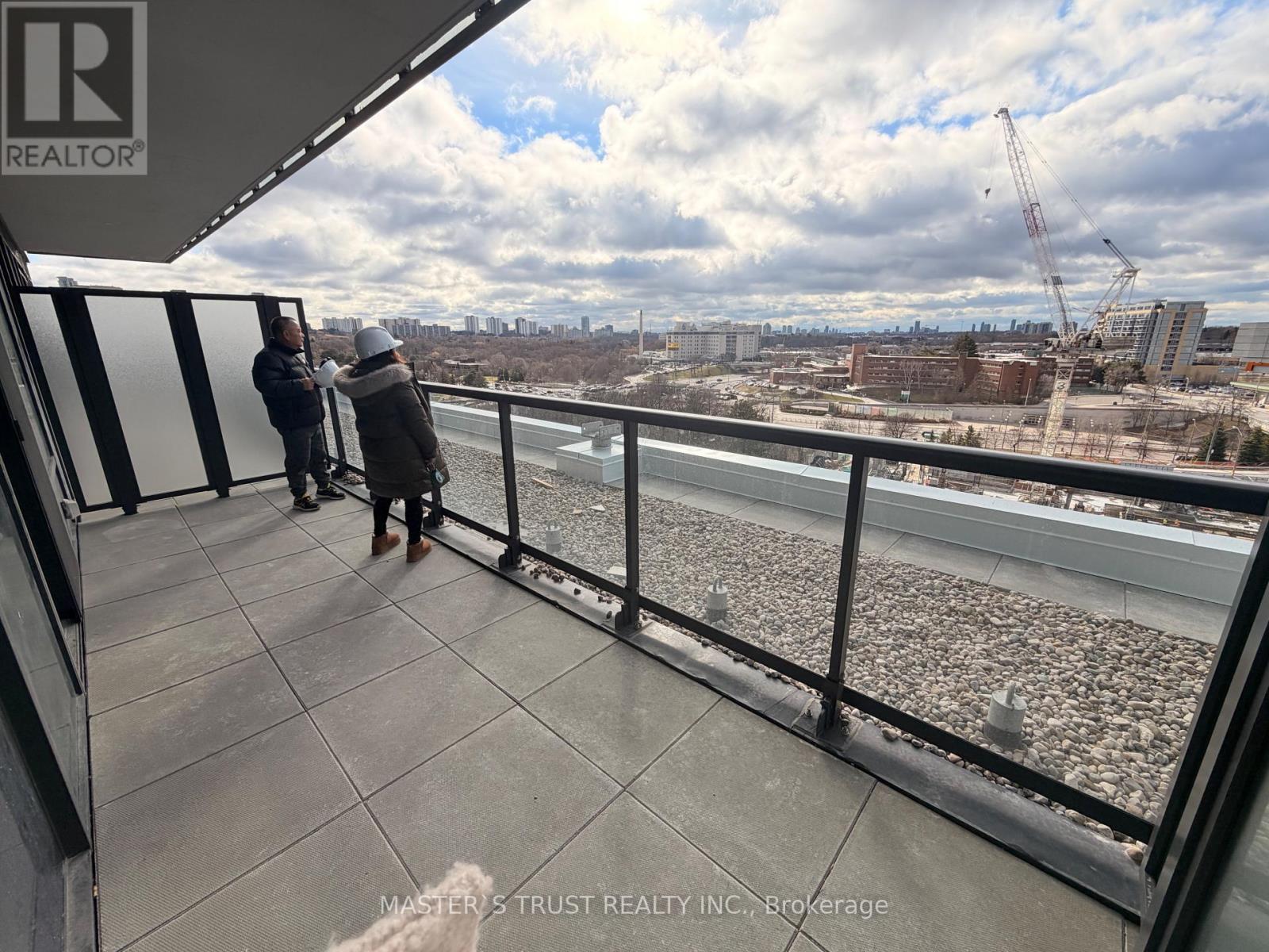 812 - 29 Green Trail Court, Toronto, Ontario  M2K 0J9 - Photo 3 - C13004836