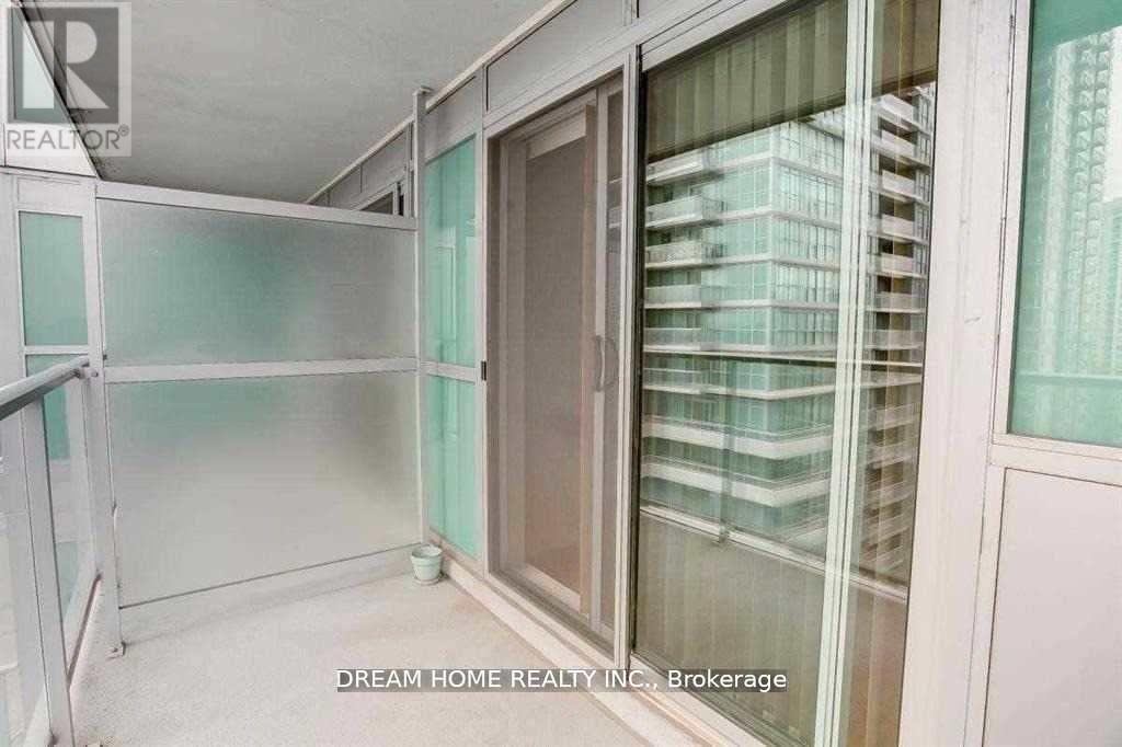 1005 - 60 Town Centre Court, Toronto, Ontario  M1P 0B1 - Photo 7 - E13004818