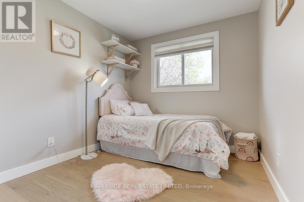 853 Capri Court E, Oshawa, Ontario  L1H 1S2 - Photo 10 - E13004828