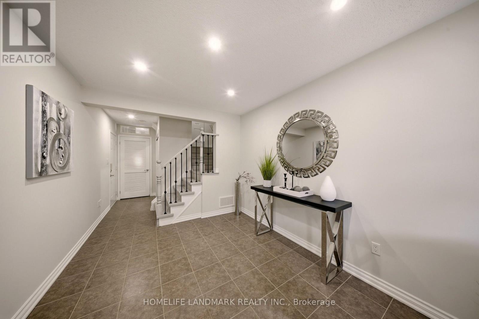 268 Wetenhall Landing, Milton, Ontario  L9T 7B7 - Photo 6 - W13004790