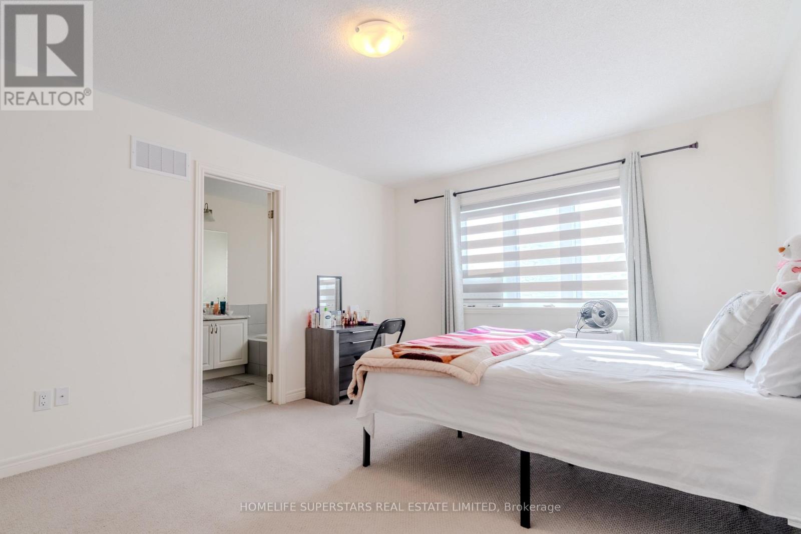 16 Gosset Road, Brampton, Ontario  L7A 0C3 - Photo 8 - W13004794