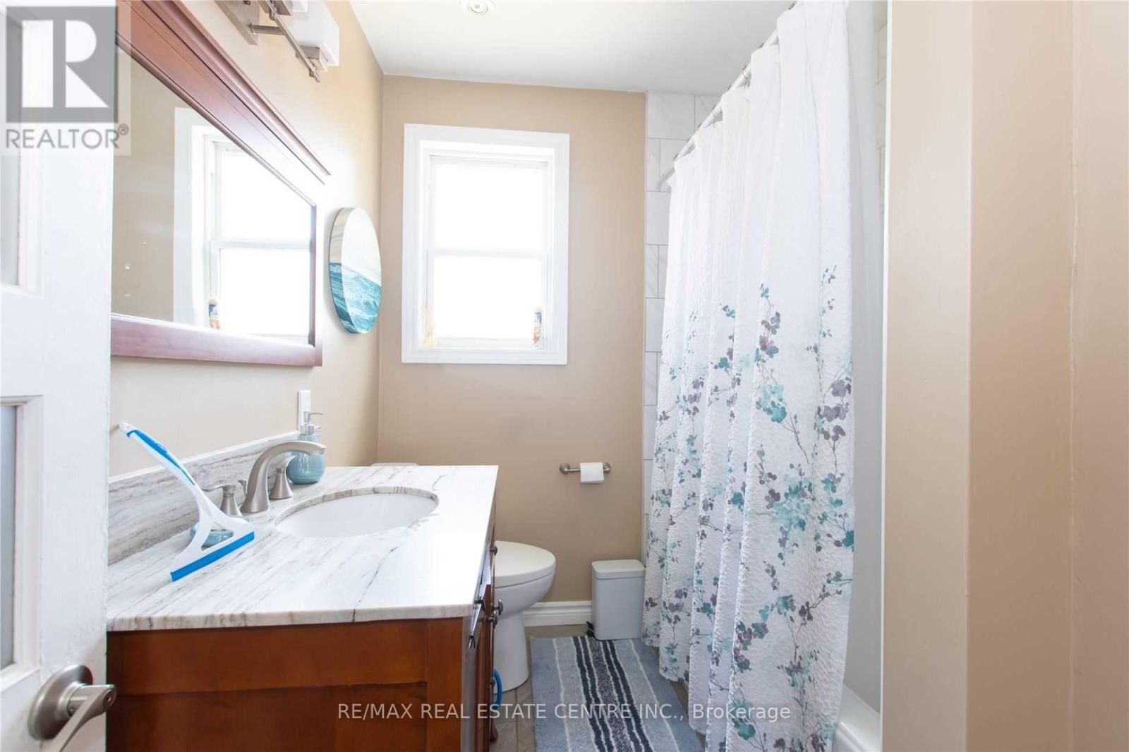 539 Weynway Court, Oakville, Ontario  L6L 4G8 - Photo 12 - W13004820