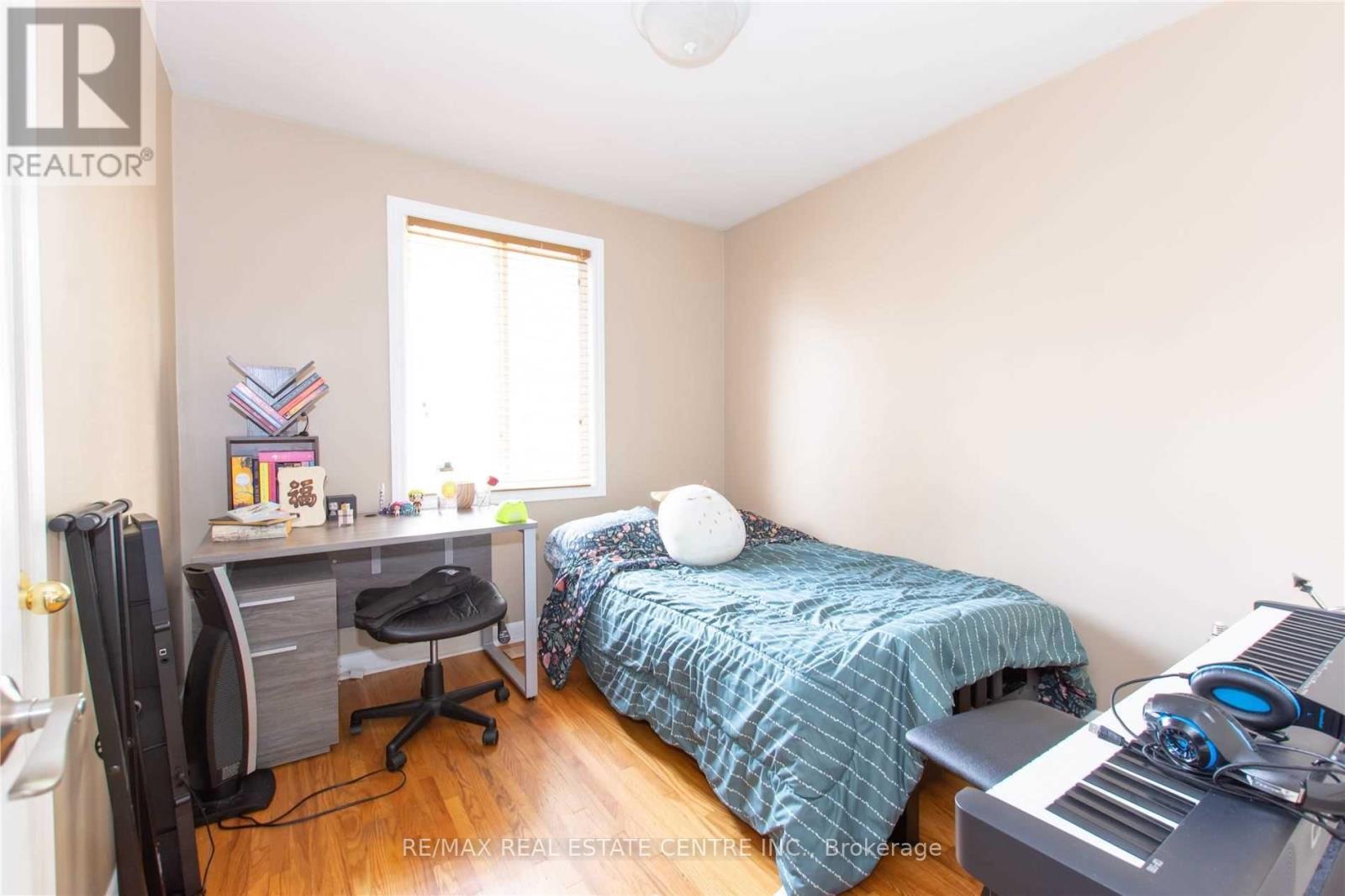 539 Weynway Court, Oakville, Ontario  L6L 4G8 - Photo 13 - W13004820