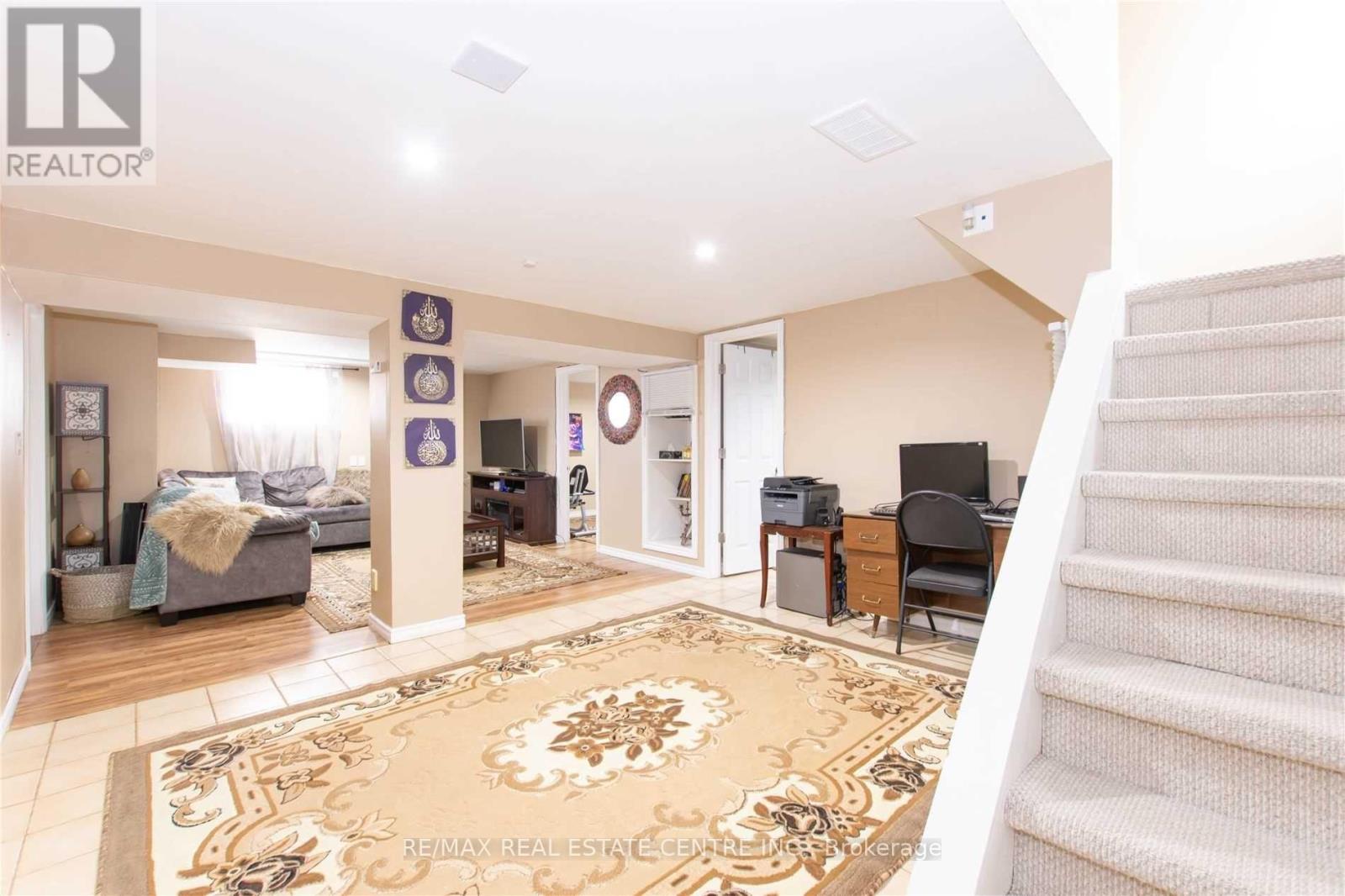 539 Weynway Court, Oakville, Ontario  L6L 4G8 - Photo 16 - W13004820