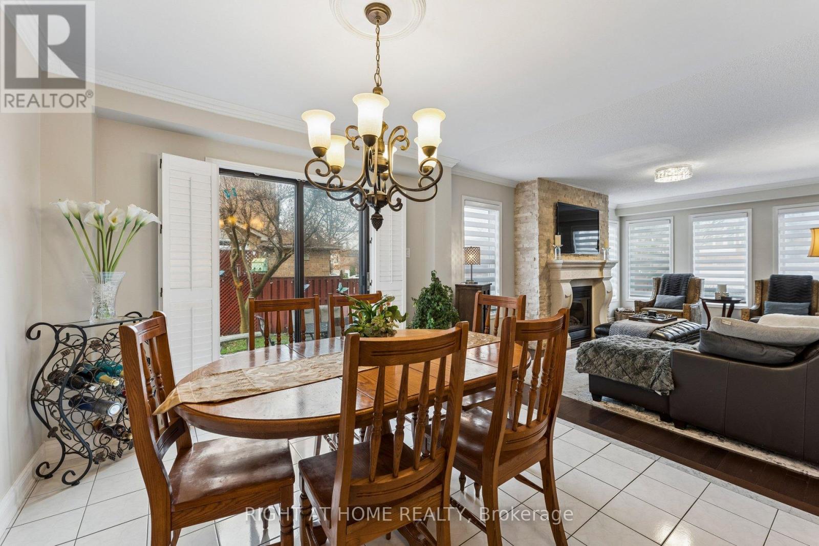 39 Banner Road, Brampton, Ontario  L6X 4K8 - Photo 20 - W13004824