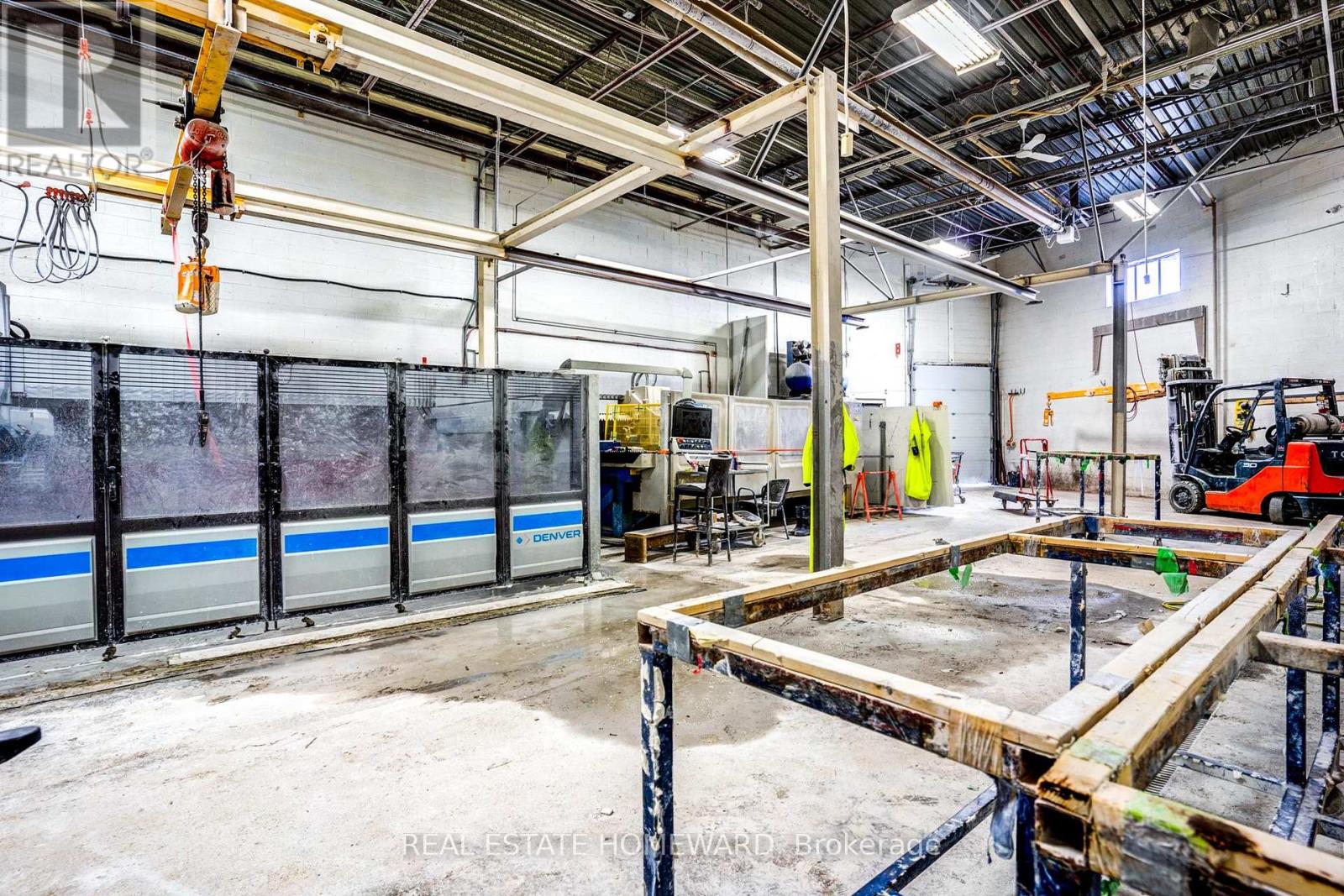 Unit 3 - 170 Bovaird Drive W, Brampton, Ontario  L7A 0H3 - Photo 13 - W13004834