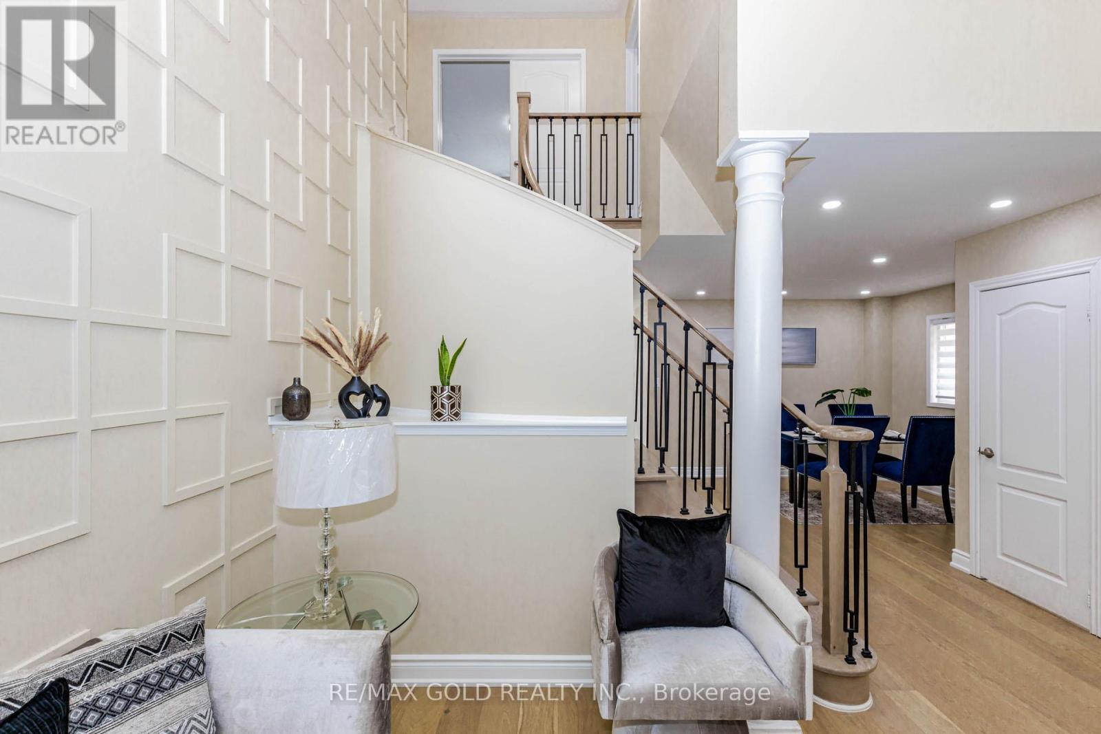 23 Wild Indigo Crescent, Brampton, Ontario  L6R 2J9 - Photo 11 - W13004840