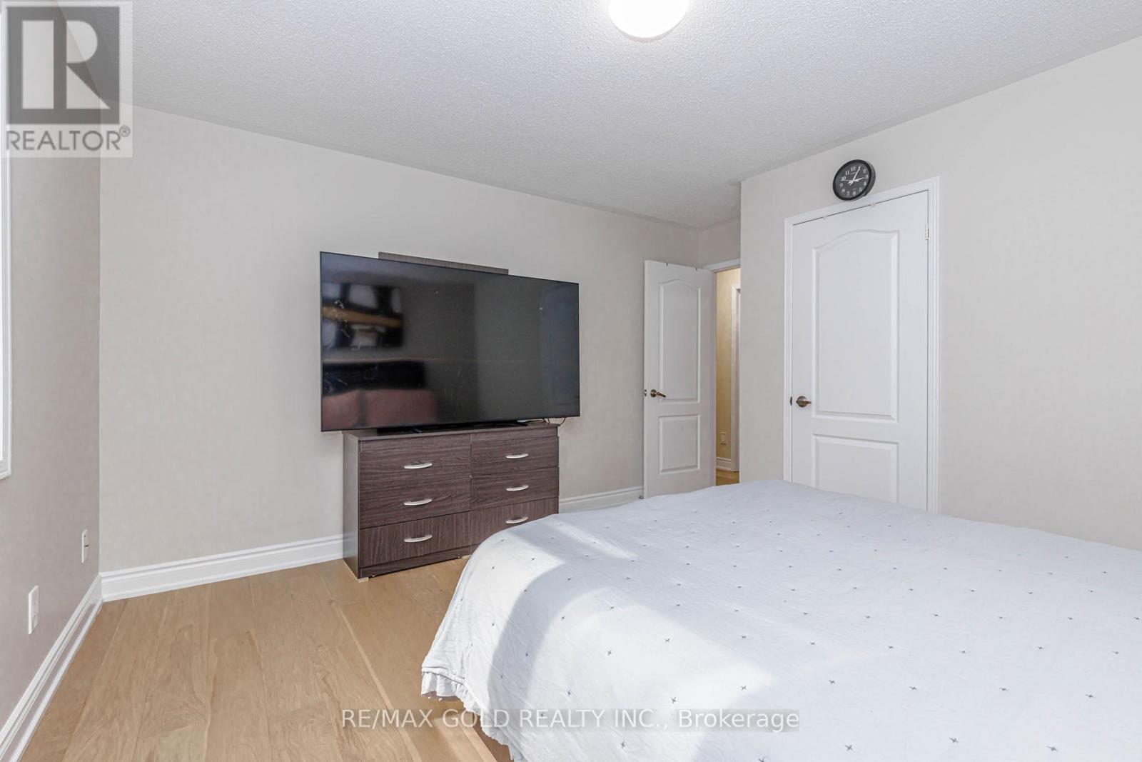 23 Wild Indigo Crescent, Brampton, Ontario  L6R 2J9 - Photo 36 - W13004840