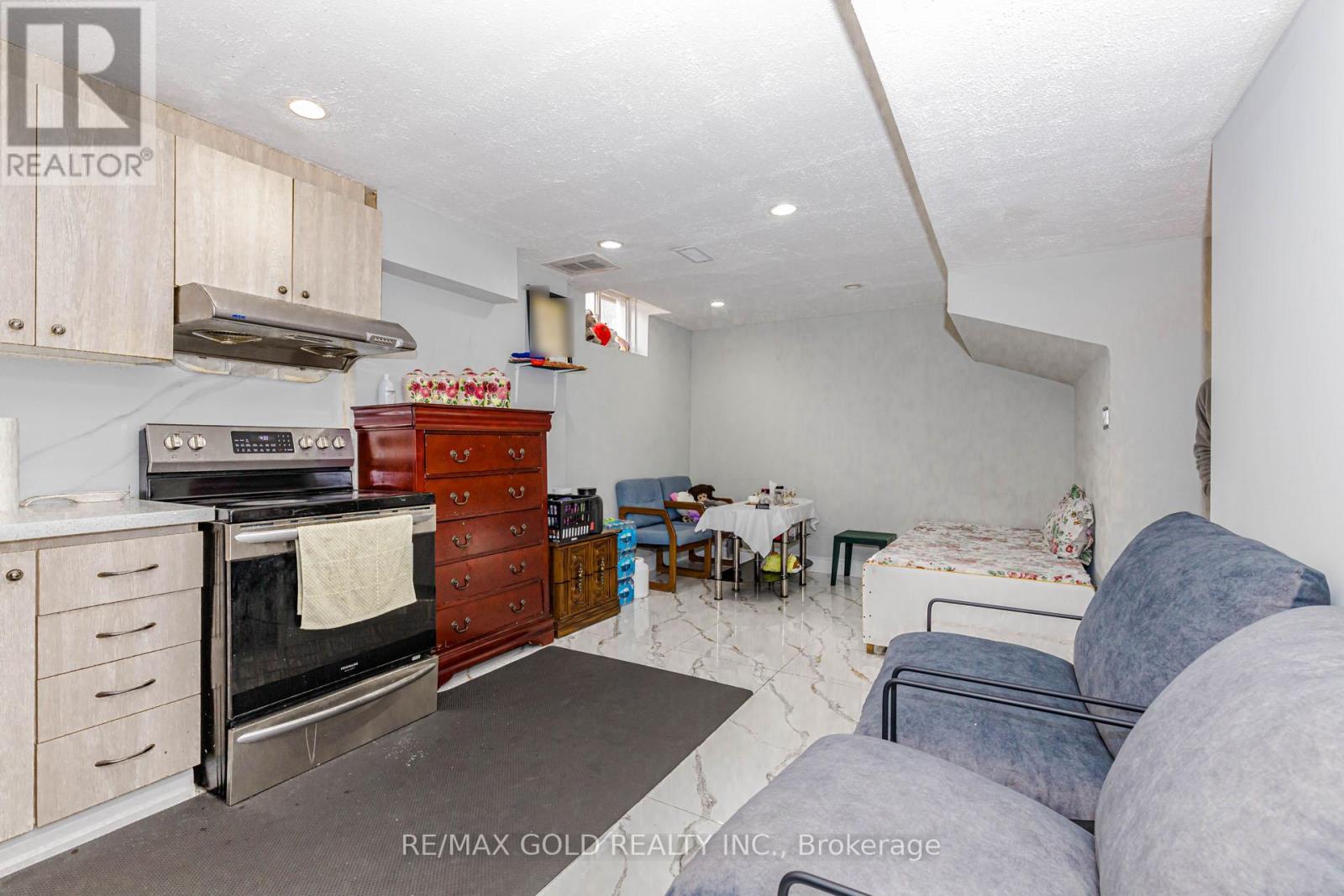 23 Wild Indigo Crescent, Brampton, Ontario  L6R 2J9 - Photo 43 - W13004840