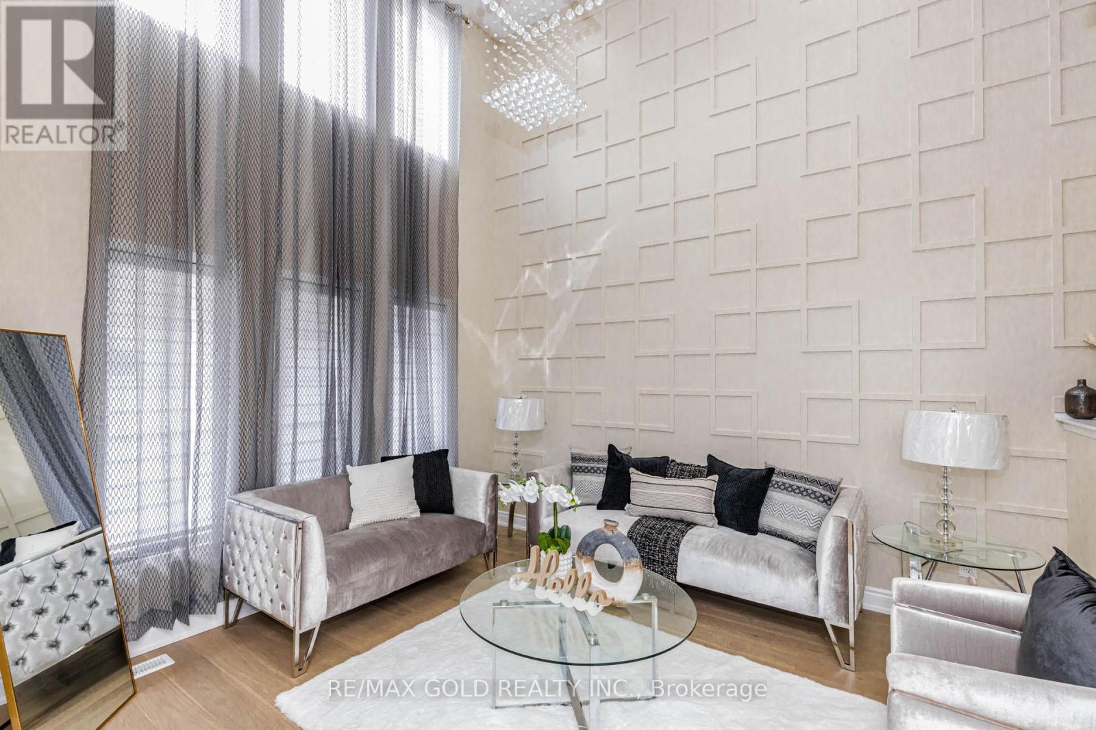 23 Wild Indigo Crescent, Brampton, Ontario  L6R 2J9 - Photo 8 - W13004840