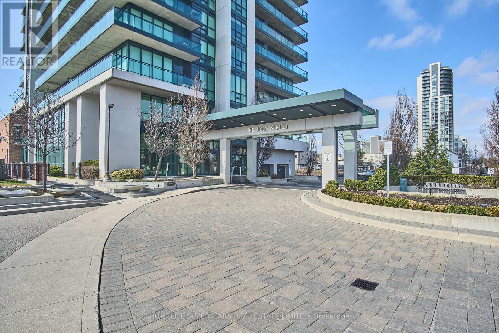 509 - 100 John Street, Brampton, Ontario  L6W 0A8 - Photo 3 - W13004852