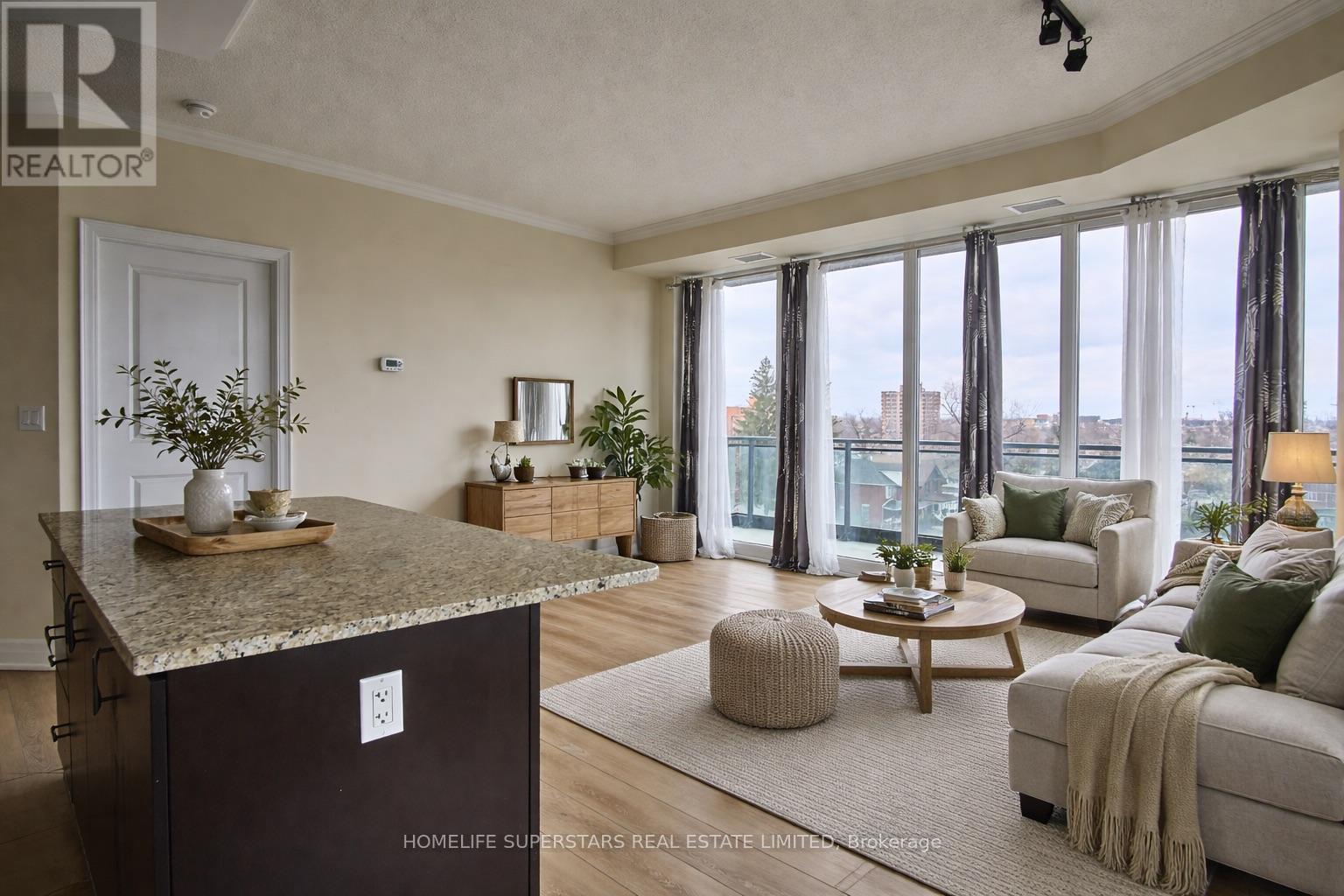 509 - 100 John Street, Brampton, Ontario  L6W 0A8 - Photo 7 - W13004852