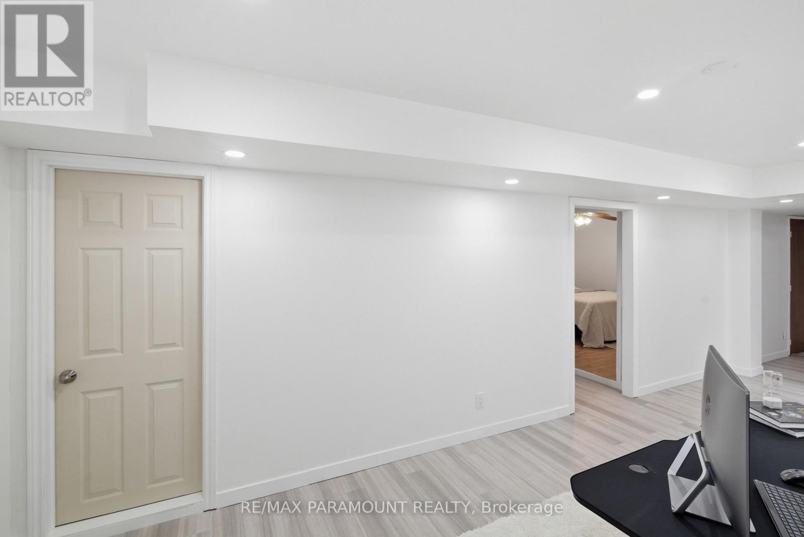 1262 Upper Gage Avenue, Hamilton, Ontario  L8W 1E4 - Photo 33 - X13004802