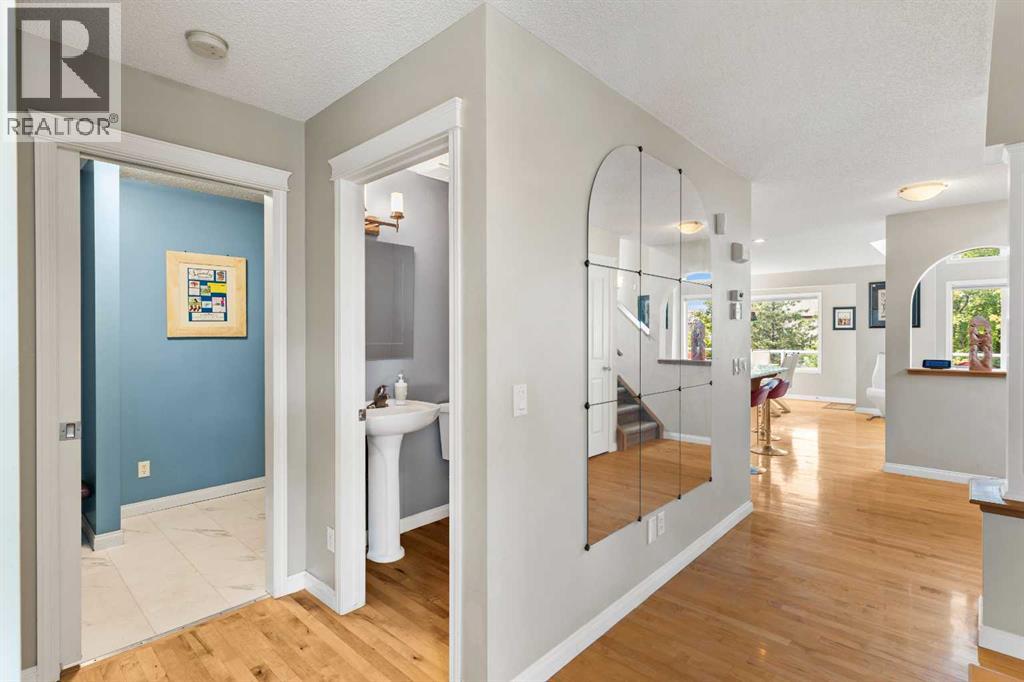 180 Cranfield Park SE, Calgary, Alberta  T3M 1B6 - Photo 3 - A2300216